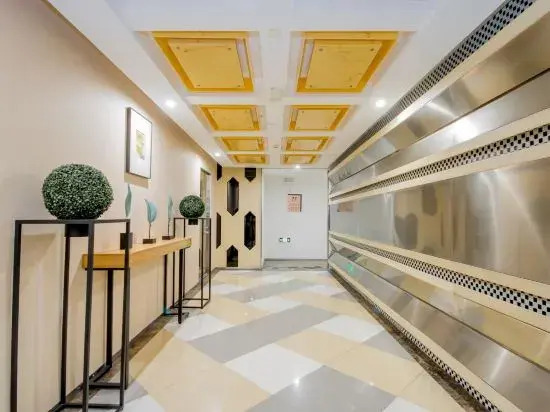 Philosopher Hotel