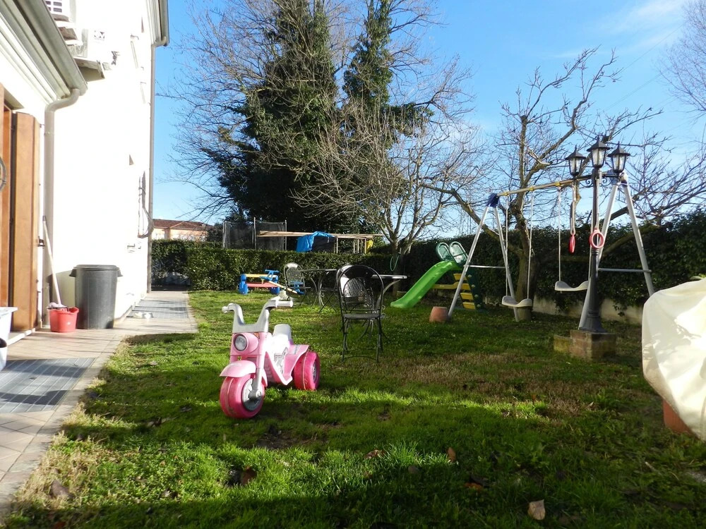 BB Le Tre Rose