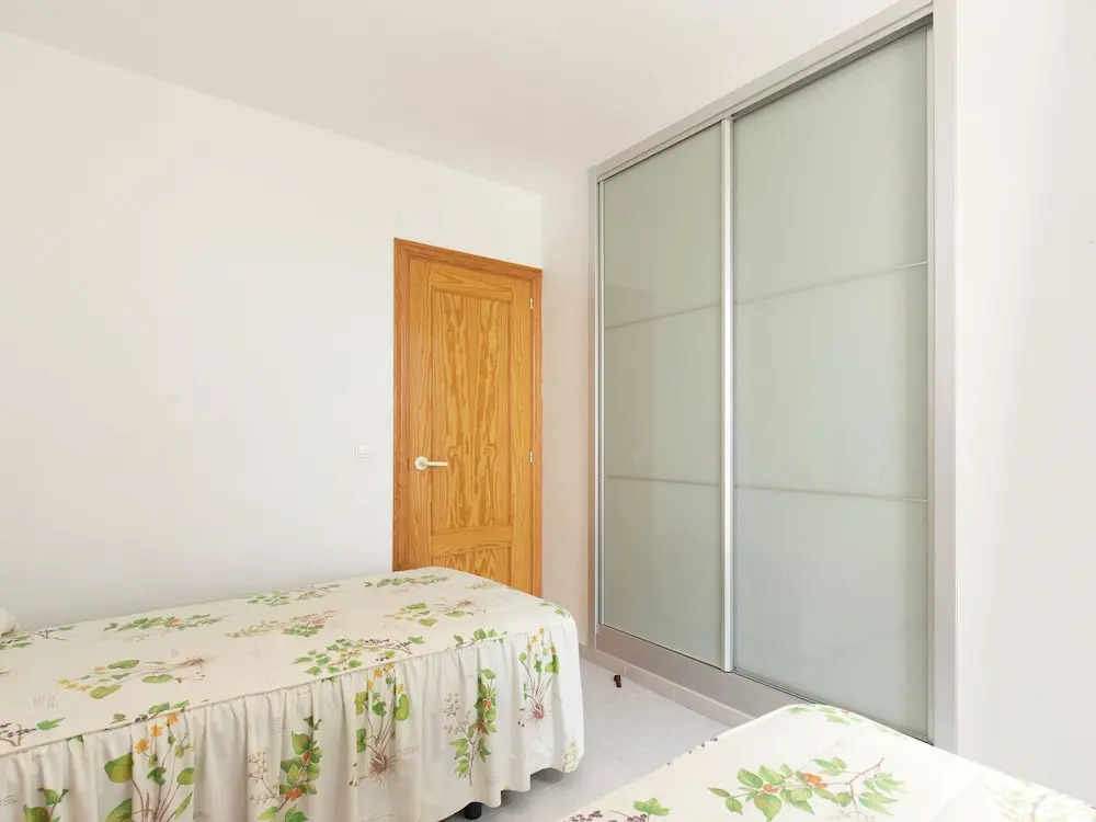 Well Kept Apartment with Sea Views & 2 Swimming Pools near Vinaròs