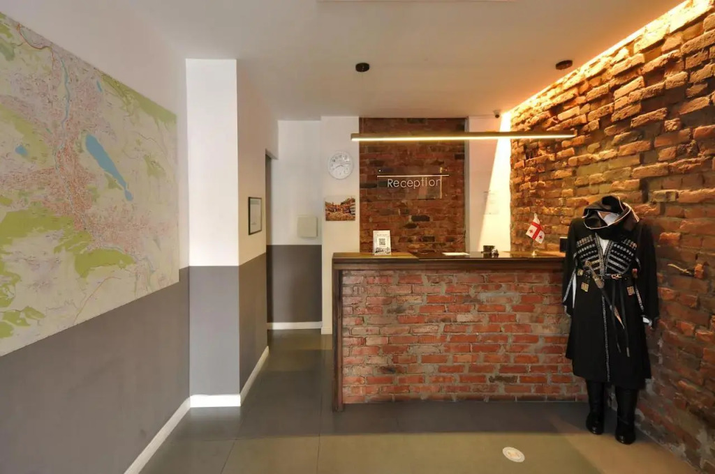 kandoo tbilisi central hostel