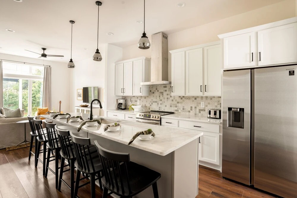 Jolene & Penelope by Avantstay Two Townhouse Buyout in Great Location in Nashville!