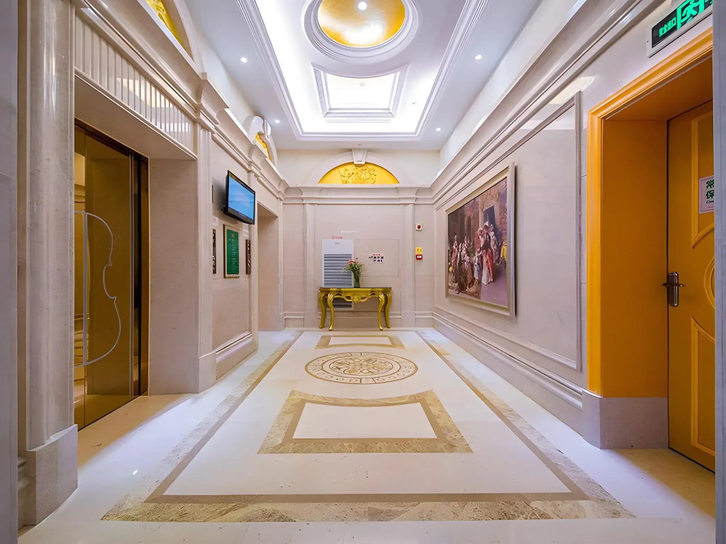 Vienna International Hotel (Zongguan Subway Station Hanxi Store