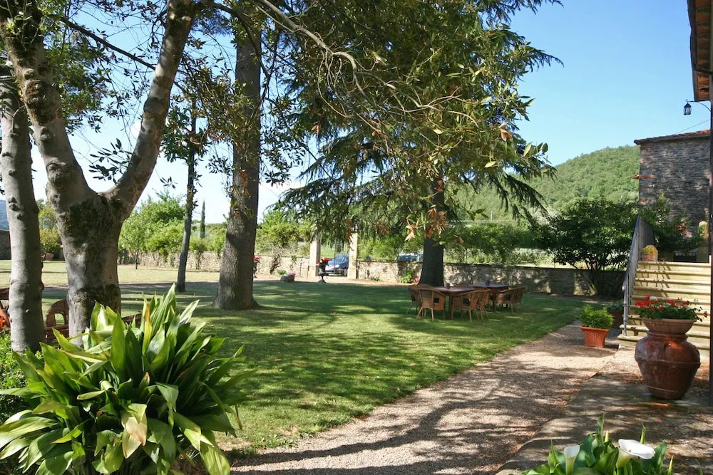 Villa Capolona by PosarelliVillas