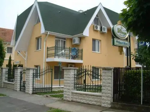 Nóra Hotel