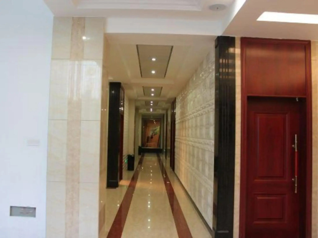 Oyo Hongta Hotel