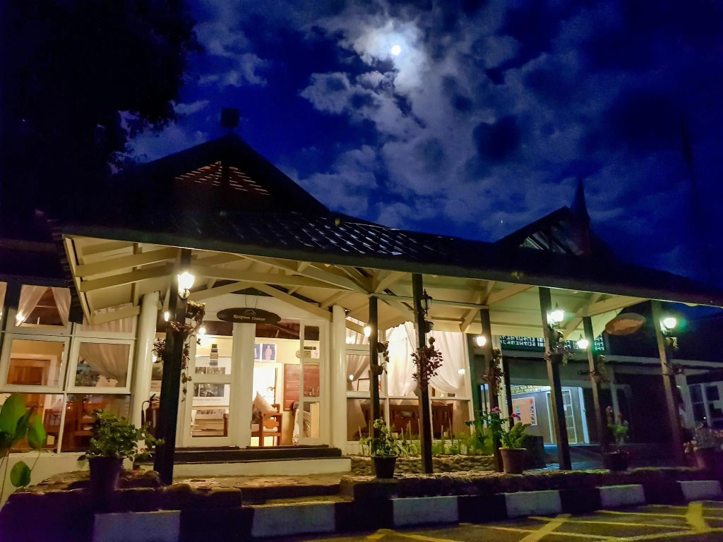 Sutera Sanctuary at Poring Hot Spring