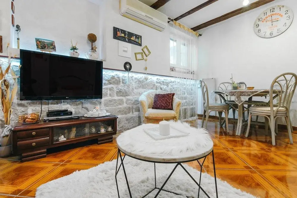 Apartments Bingo / One Bedroom