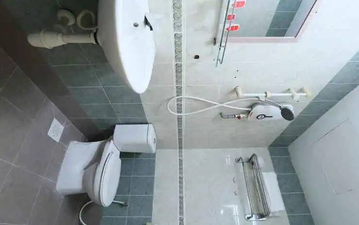 EG HOTEL JJ