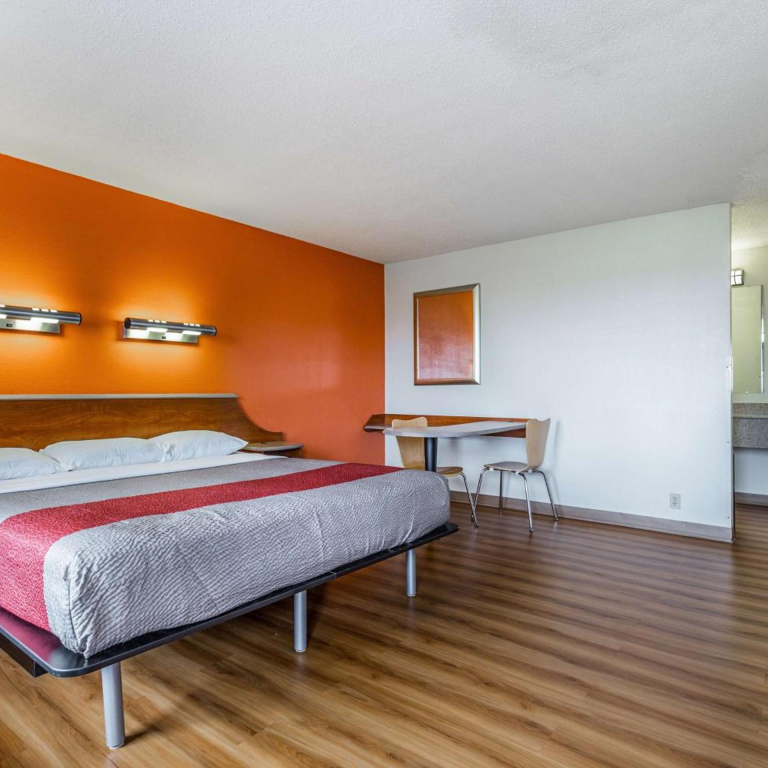 Motel 6-Mount Vernon, IL