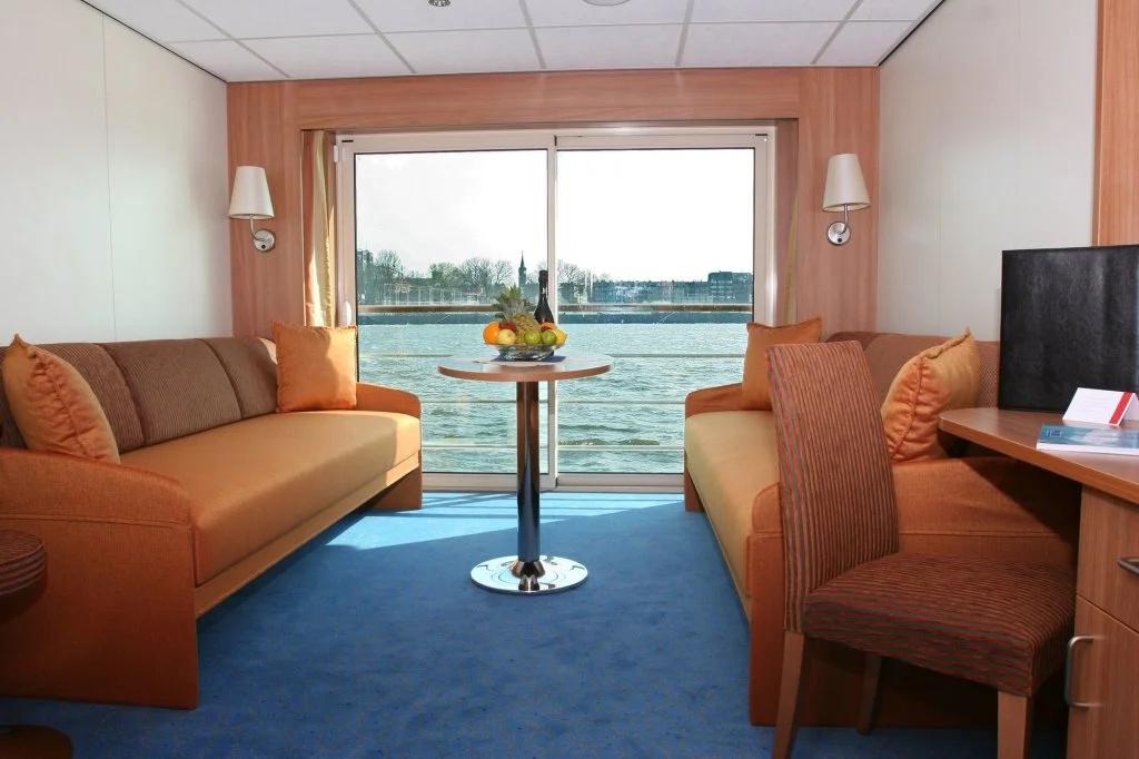 Crossgates Hotelship 4 Star - Medienhafen - Düsseldorf