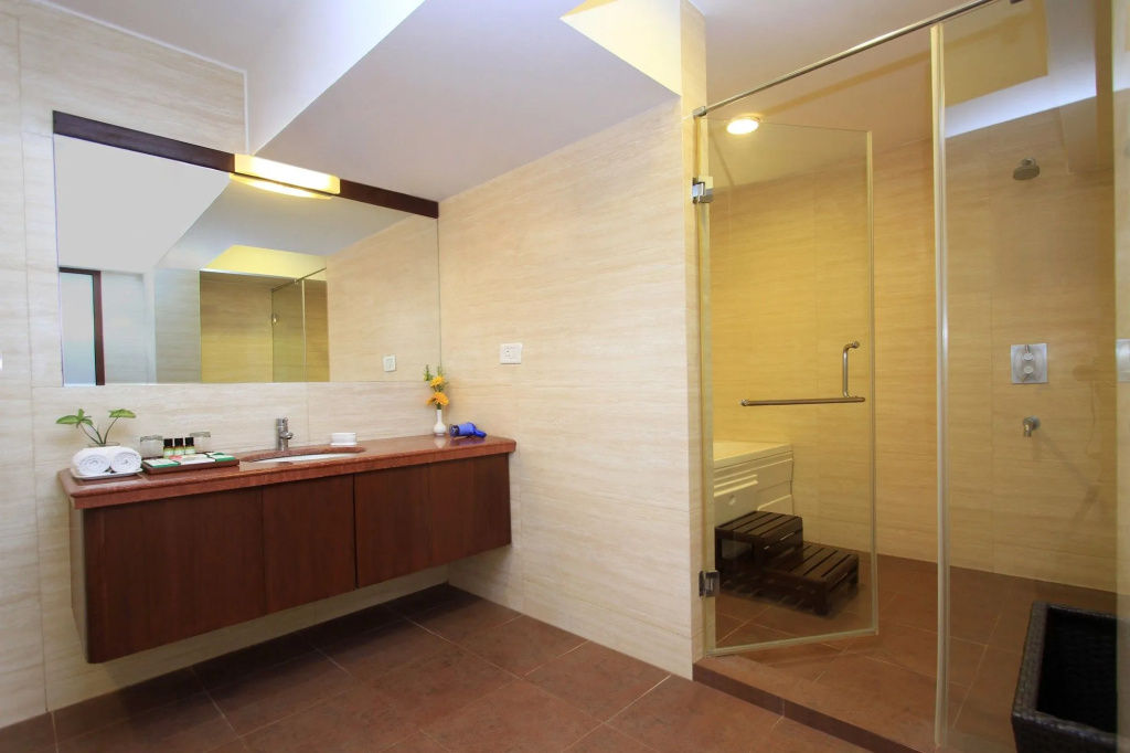 Silent Shores Resort & Spa