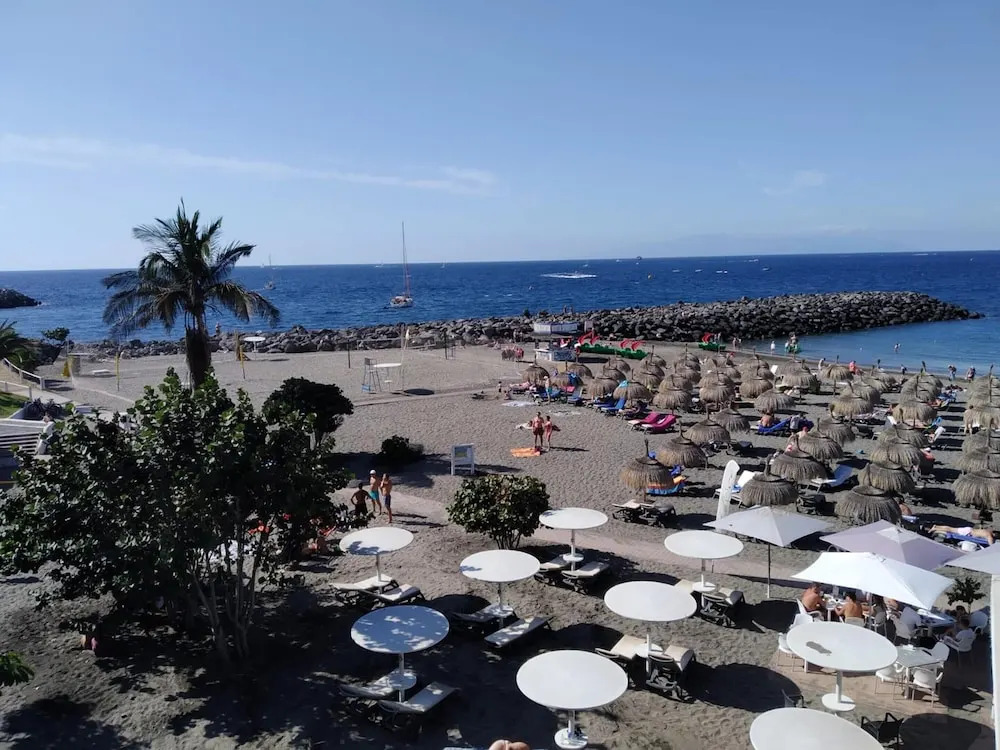 Apartment with One Bedroom in Arona, with Wonderful Sea View, Furnished Balcony And Wifi - 200 M From the Beach