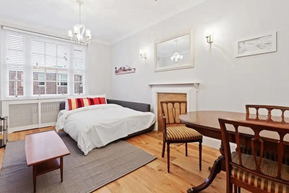 Newly Refurbished 2 Bed in Bayswater, 2min to Stn