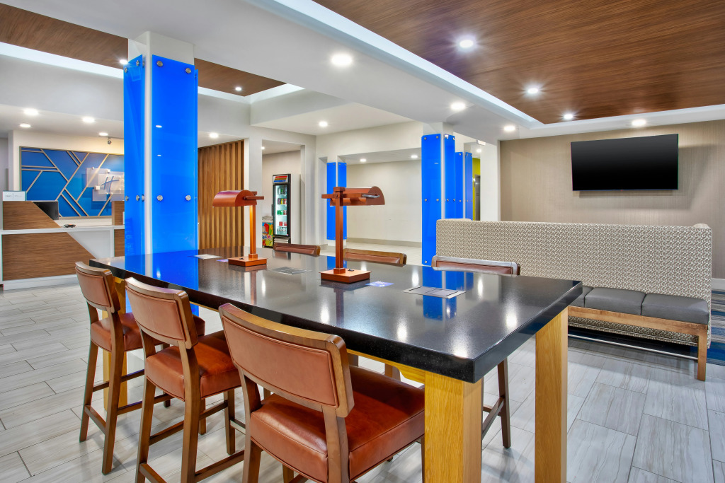 Holiday Inn Express Hotel and Suites Katy by IHG