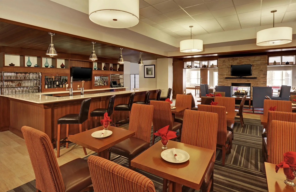 Four Points by Sheraton Cambridge Kitchener, Ontario