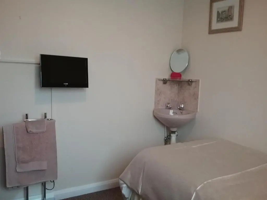 Y-NOT Guest House