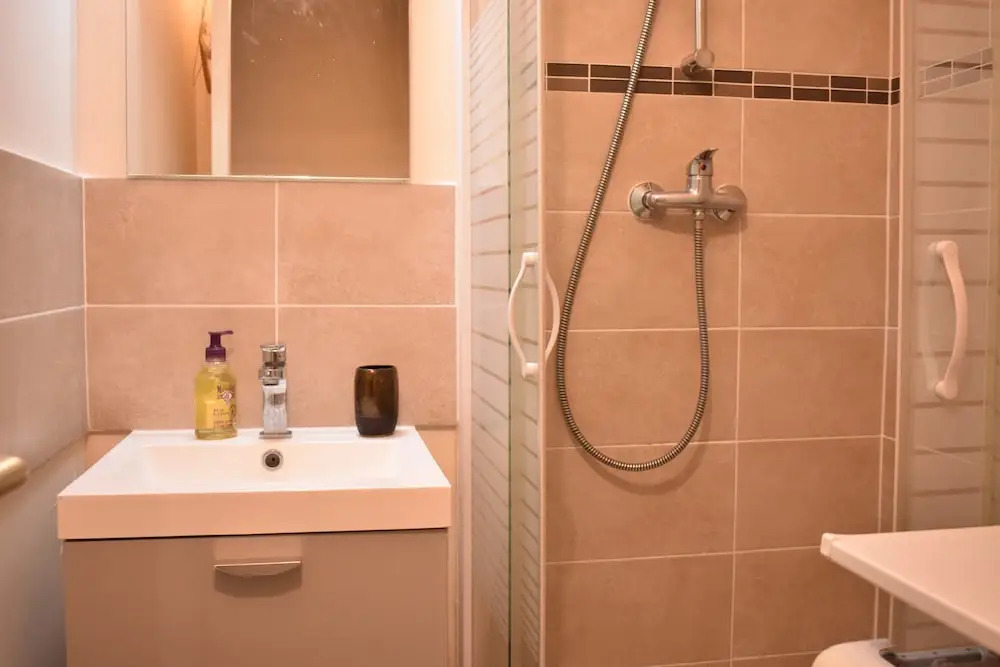 Renovated Studio in Paris