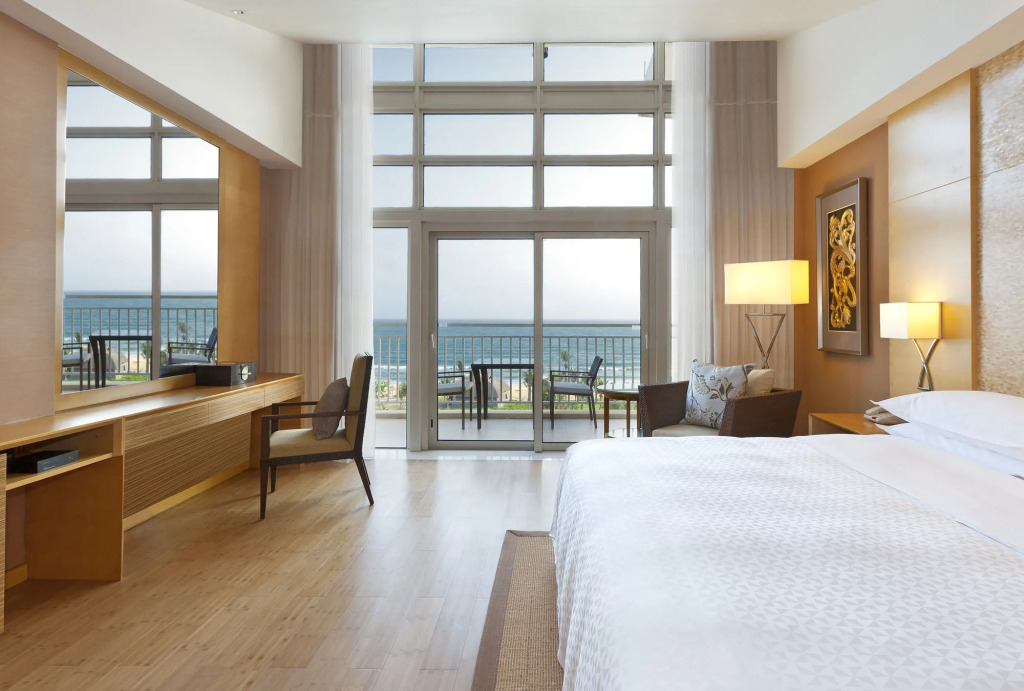 Four Points by Sheraton Shenzhou Peninsula Resort