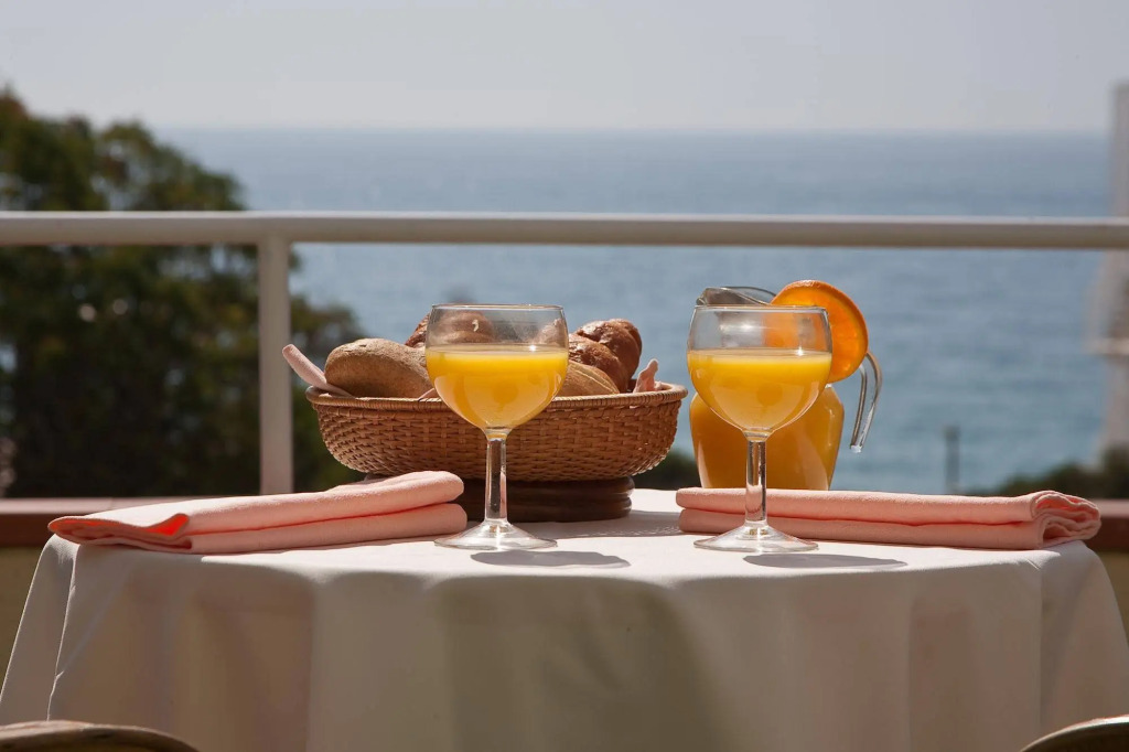 Hotel Medium Claramar