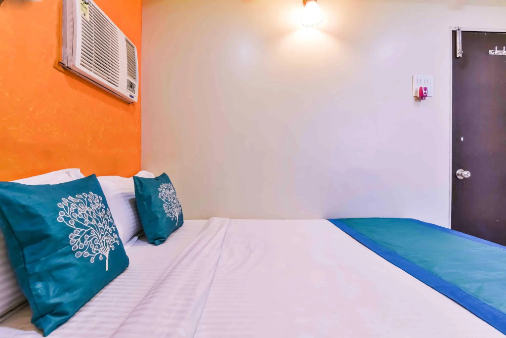 OYO 4960 Hotel new shree niwas