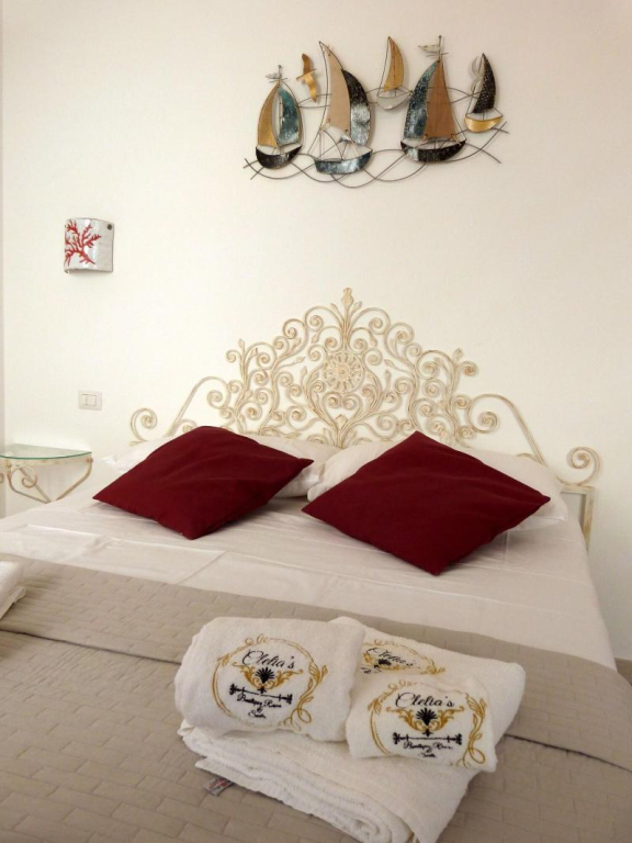 Clelias Boutique Rooms & Suites