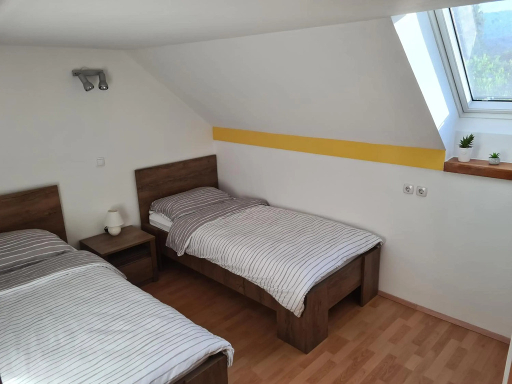 Rok Apartment