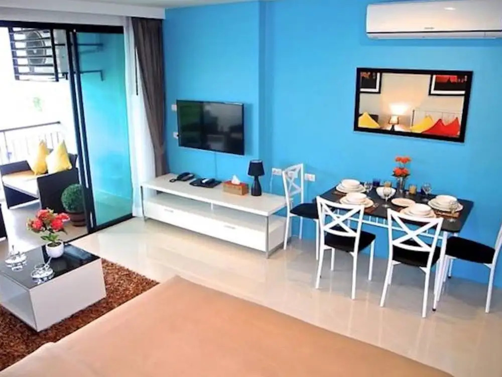 Bliss Patong Modern Studio