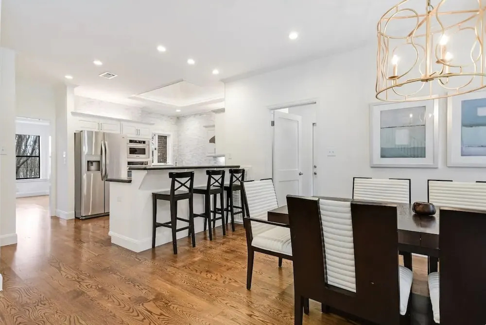 The Authentic Brickwood Retreat 4 Bedroom Home