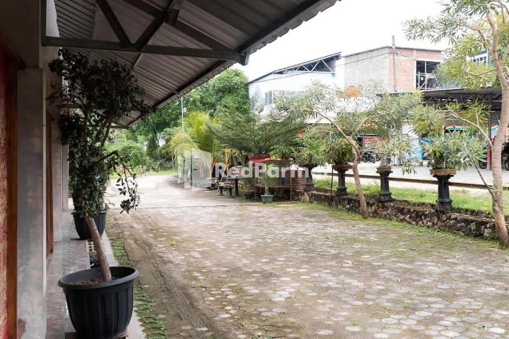 Pondok Kelapa Homestay near Unila Lampung RedPartner