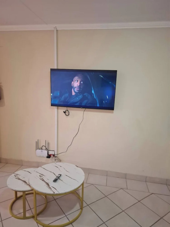 Serene 1-bedroom Apartment in Bloemfontein