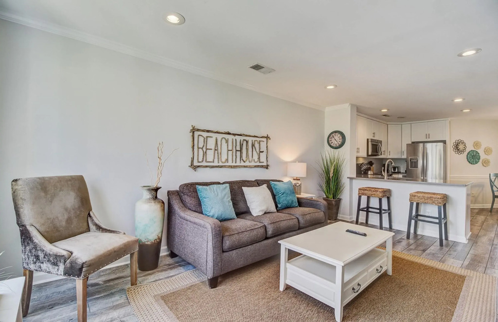 203 I Tidewater by AvantStay | Beach Condo w/ Communal Pool!, Isle of Palms