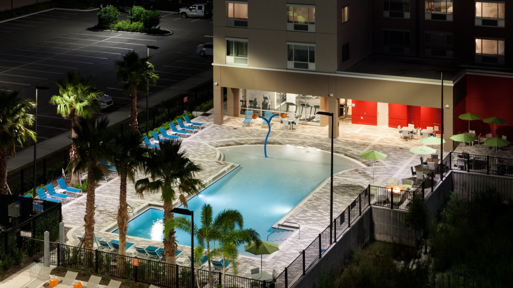 Holiday Inn Express & Suites Orlando At SeaWorld by IHG