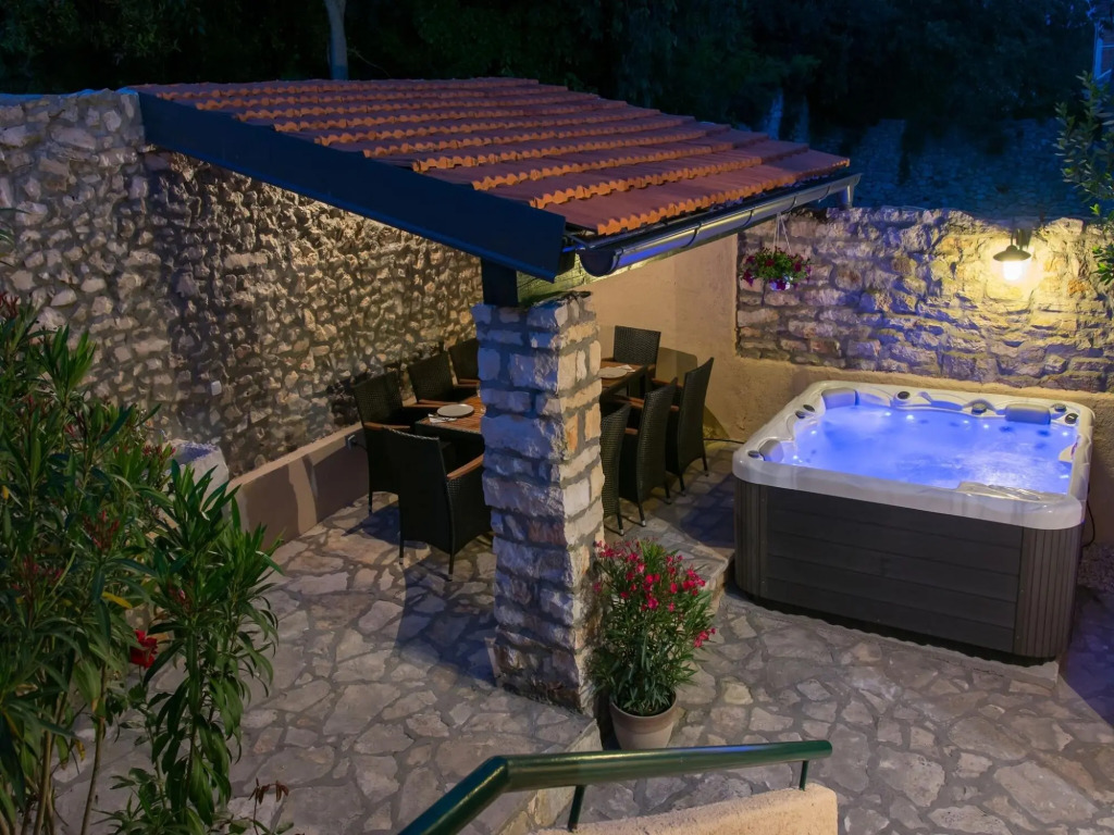 Pet-friendly Holiday Home in Sukošan with Hot Tub