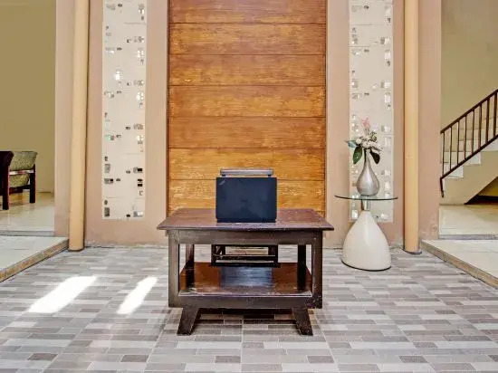 RedDoorz Syariah near Masjid Al-Aqsha Klaten