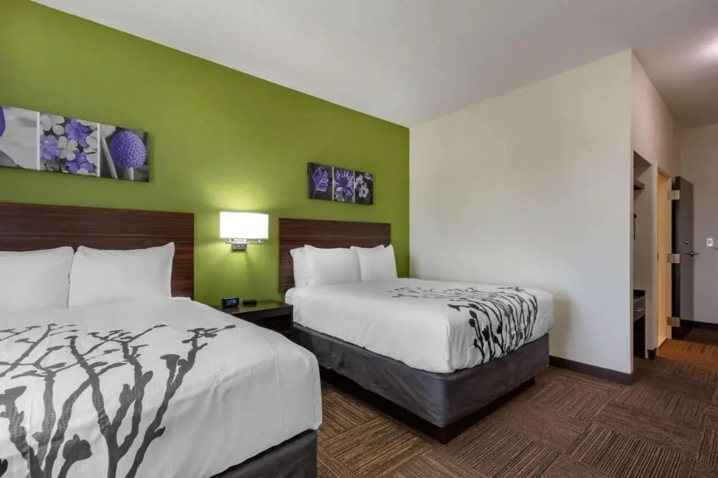 Macdill Motel