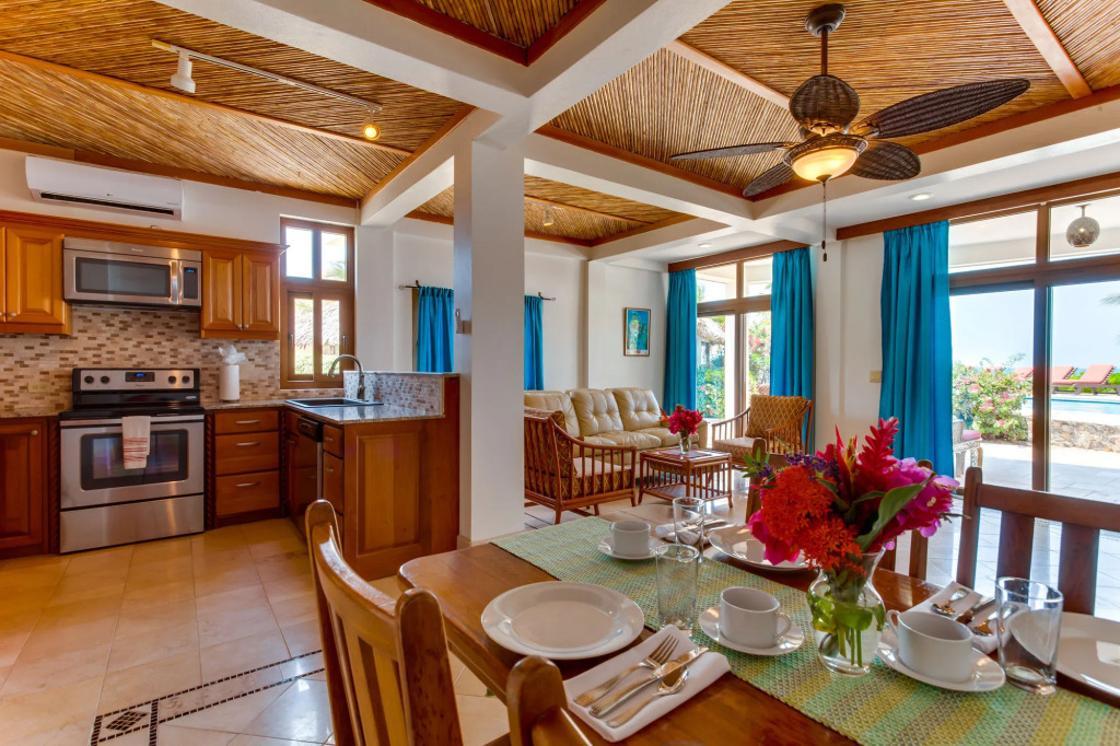 The Lodge at Jaguar Reef