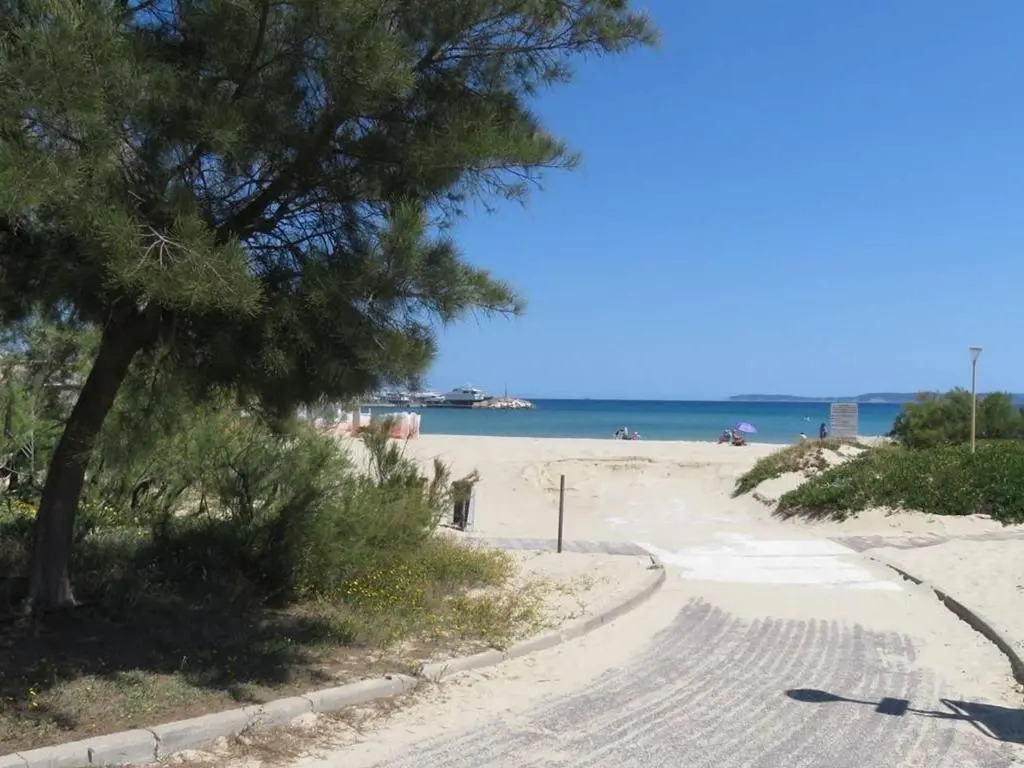 Appartement Bormes-les-Mimosas, 4 pièces, 6 personnes - FR-1-610-31