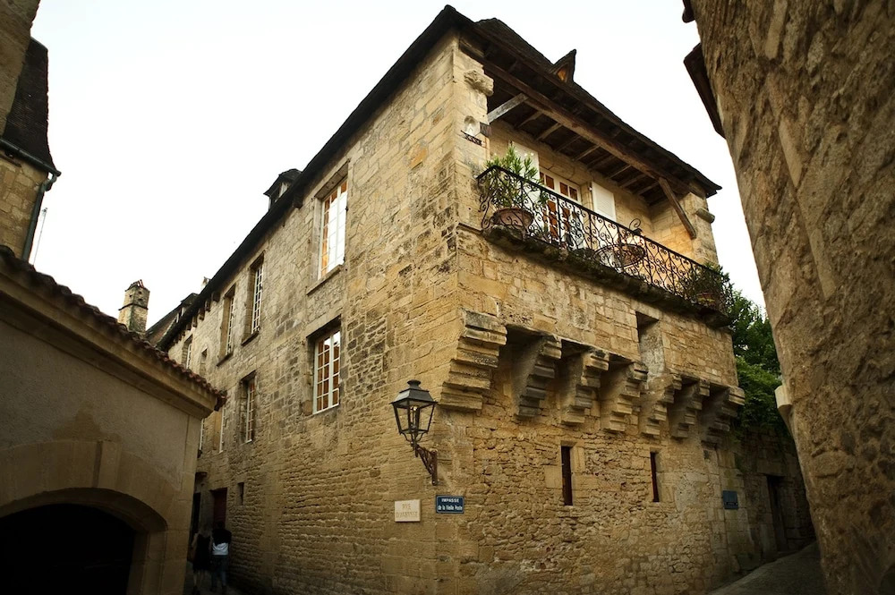 Le Phenix - Les Suites Sarladaises