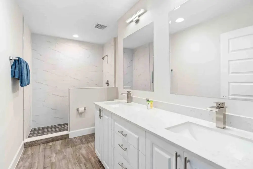 Super Posh- Sleeps 16 W Designs Near Disney