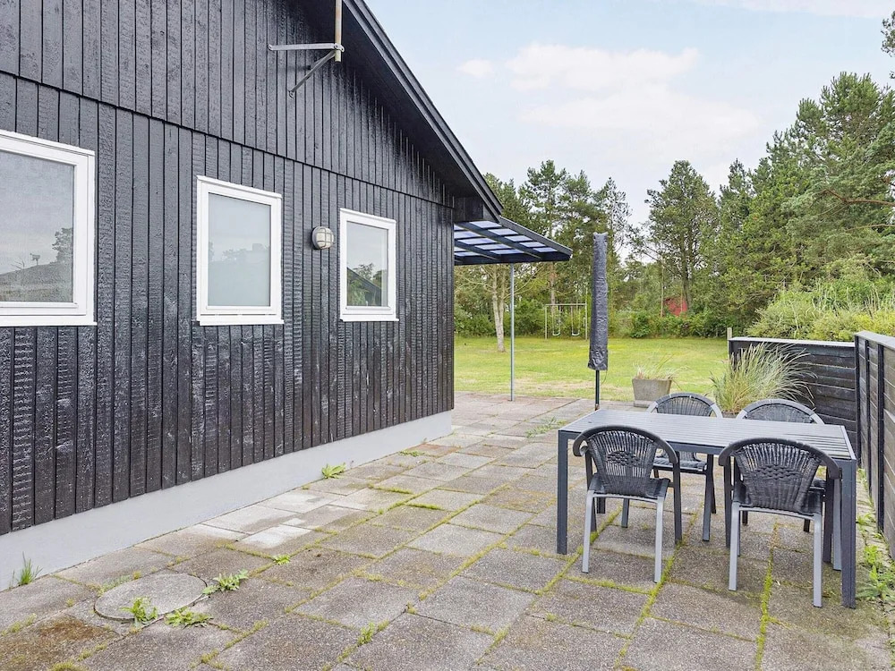6 Person Holiday Home in Saeby