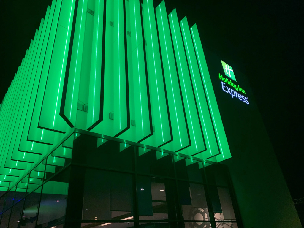 Holiday Inn Express Aarburg - Oftringen by IHG