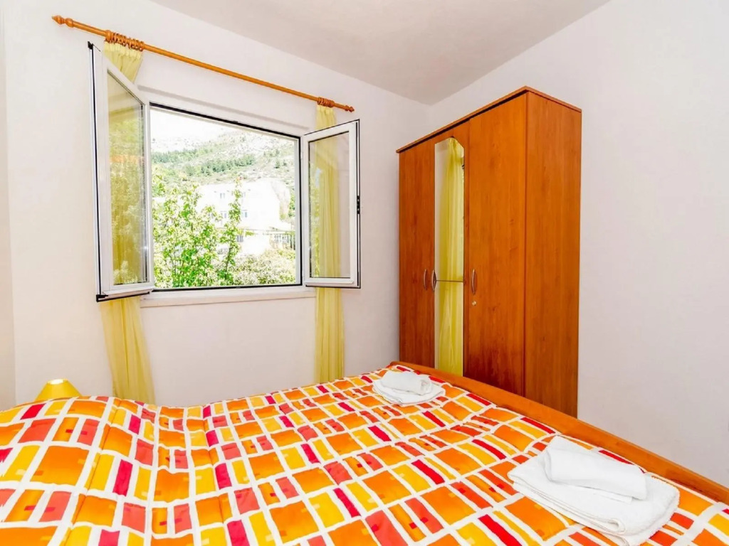 Apartments Tabain