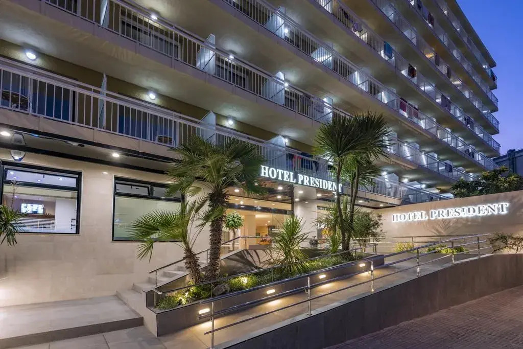 Hotel President