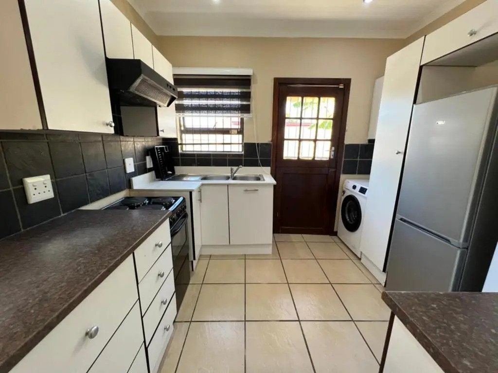 Safi Holiday House - 3 bedroom