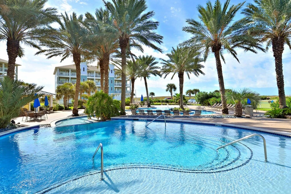 Pointe West 103-seaglass Oasis