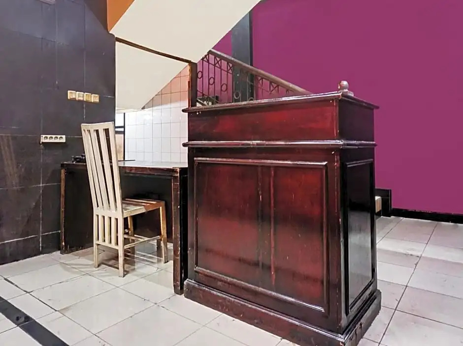 OYO 90702 Wisma Tobana Kebayoran