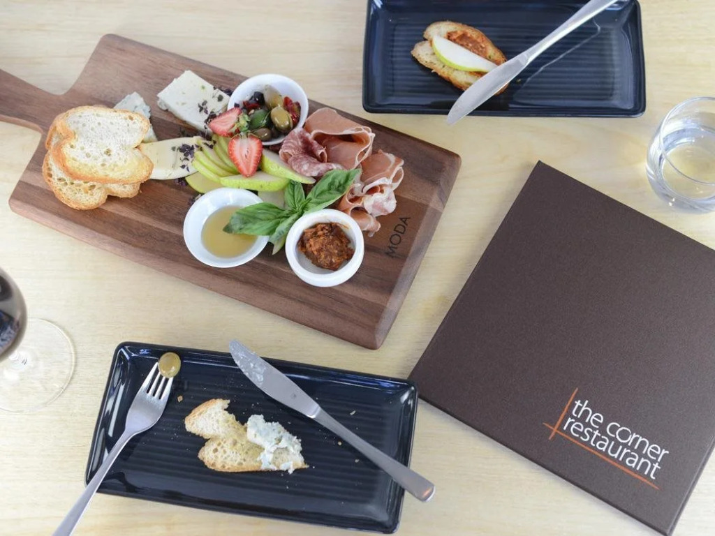 Macquarie Waters Boutique Apartment Hotel