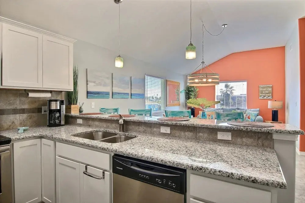 Seabbatical - 3 Br Home