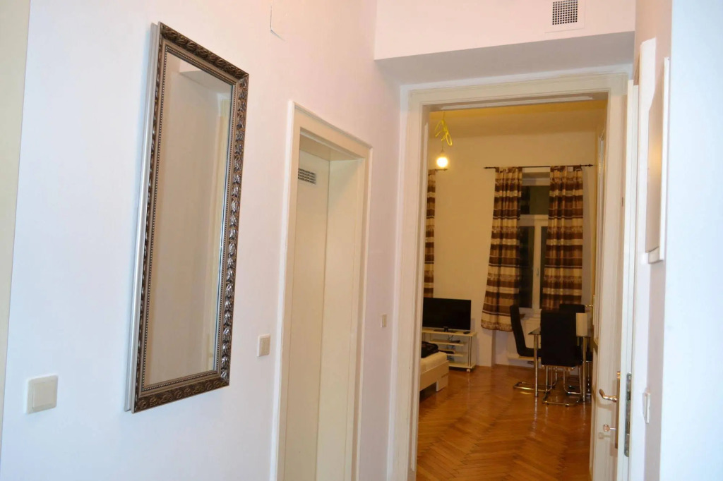 Goldfisch Apartment am Donaukanal