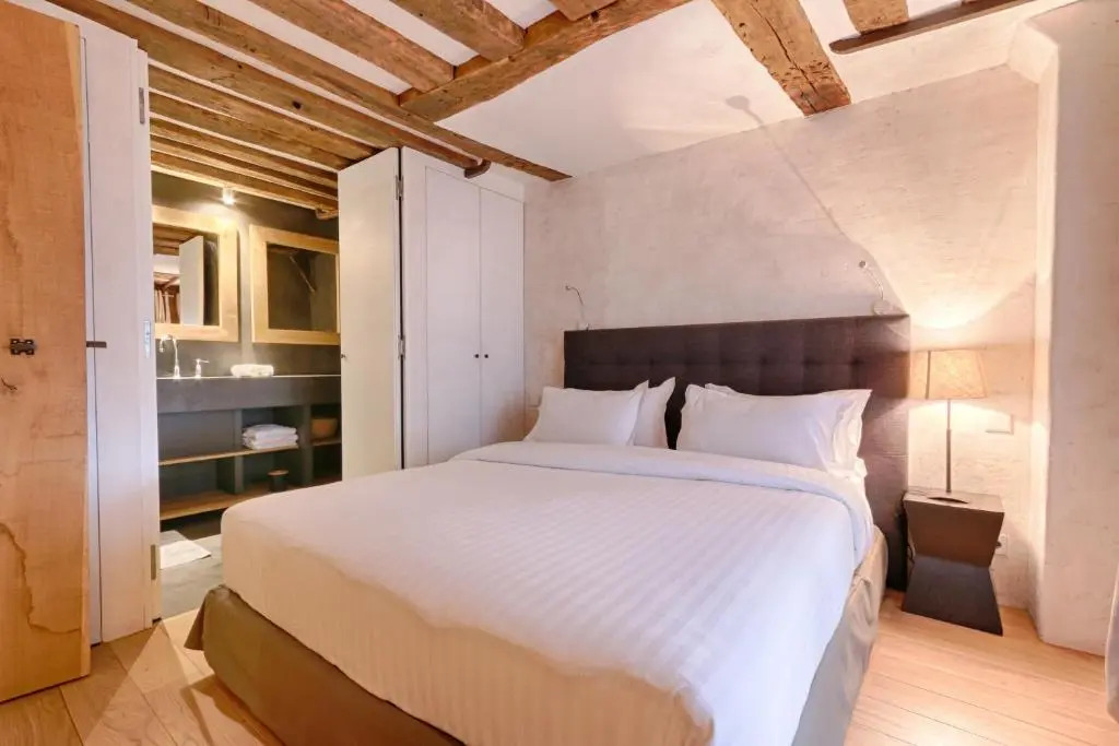 Outstanding Luxury Flat 4P-Boulevard Saint Germain